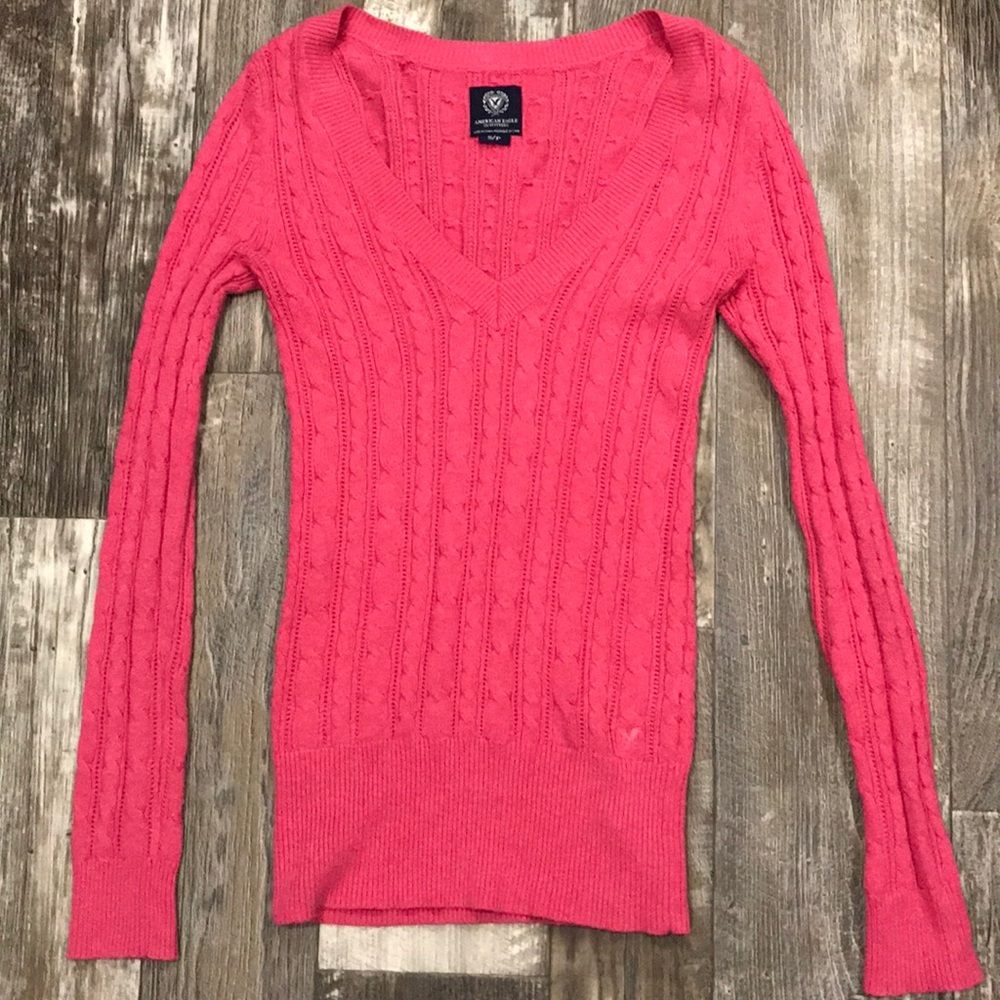 American Eagle Pink Long-sleeved Sweater
